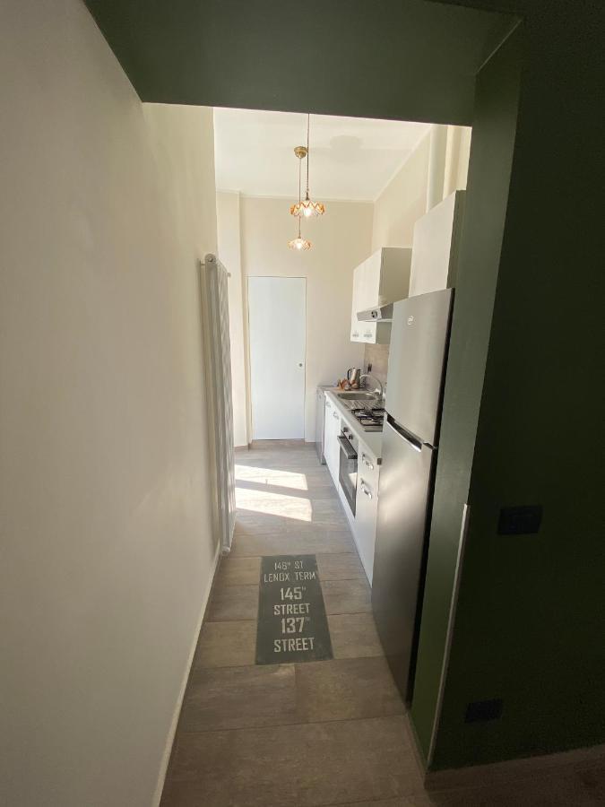 Centro & Mare II Apartment Savona Bagian luar foto